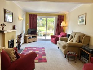 Sitting Room- click for photo gallery